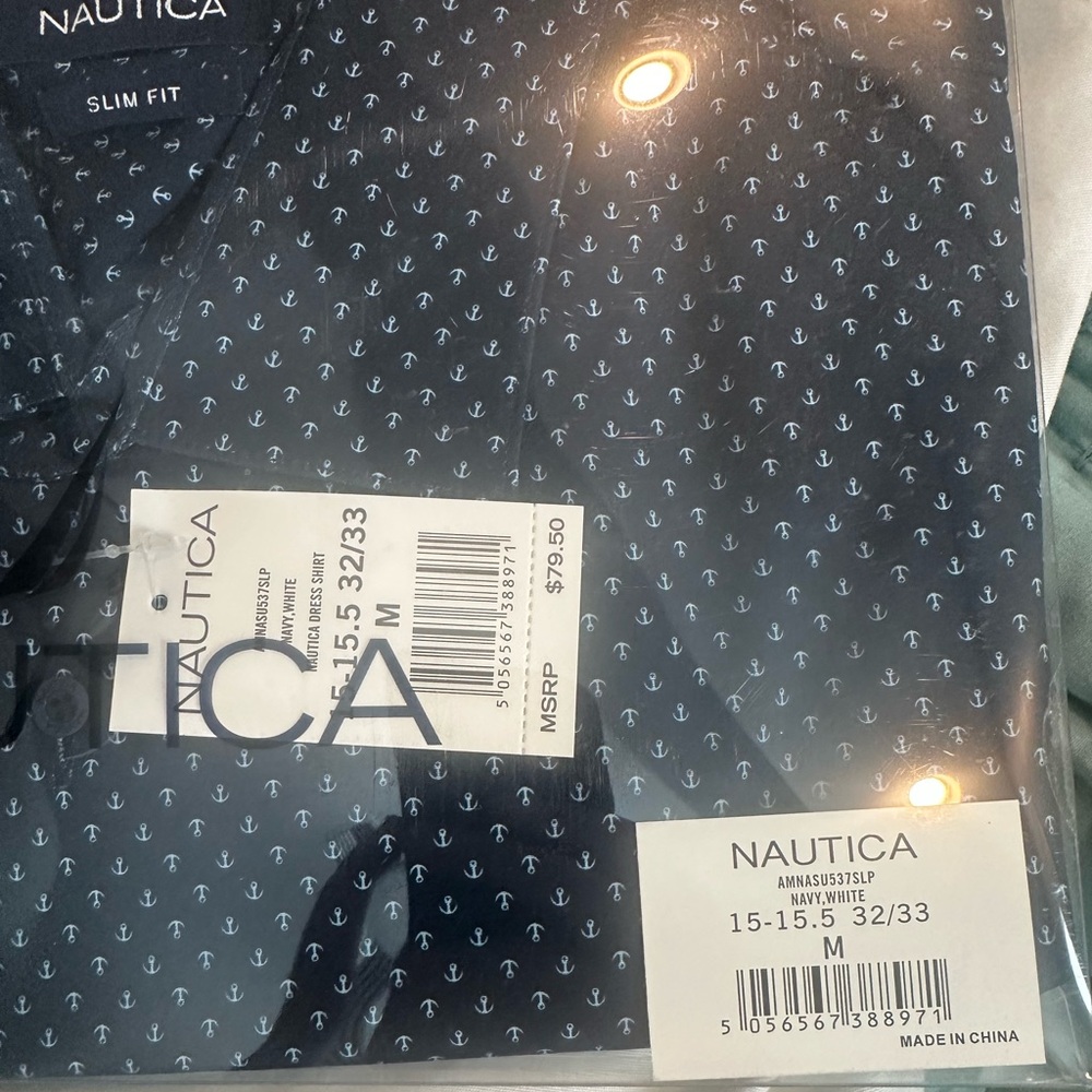 NWT. In box. Nautica Slim Fit Navy Sailboat Print Dress Shirt M 15–15.5 32/33 - Picture 3 of 5